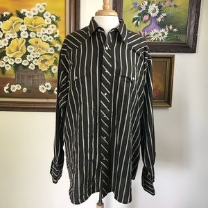 Wrangler pearl snap shirt